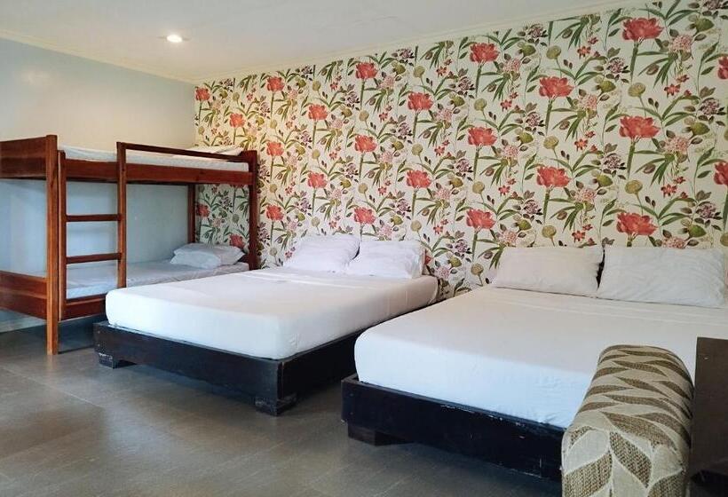 패밀리 룸, Reddoorz @ Padi Beach Resort Oton Iloilo