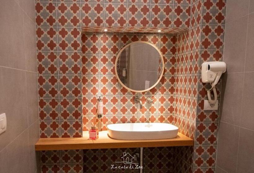 キングサイズベッドのスタンダードルーム, La Casa Di Zoe