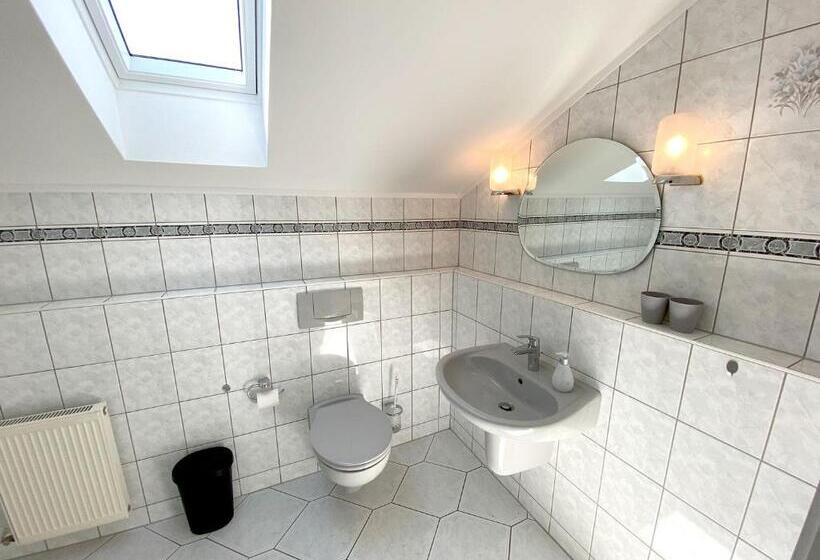 スタンダードルーム, Stadtgarten Gotha