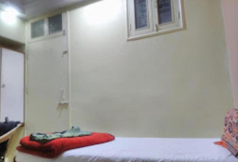 Номер Стандарт, Dwarkamai, Dhule