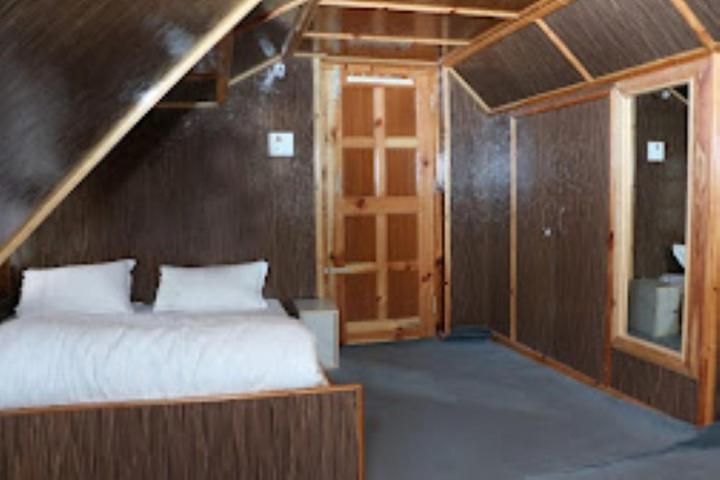 디럭스 룸, Himalayan Resort Kharapather,himachal Pradesh