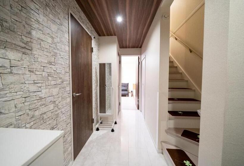 3 Bedroom Suite, Maison Novel Under Skytree