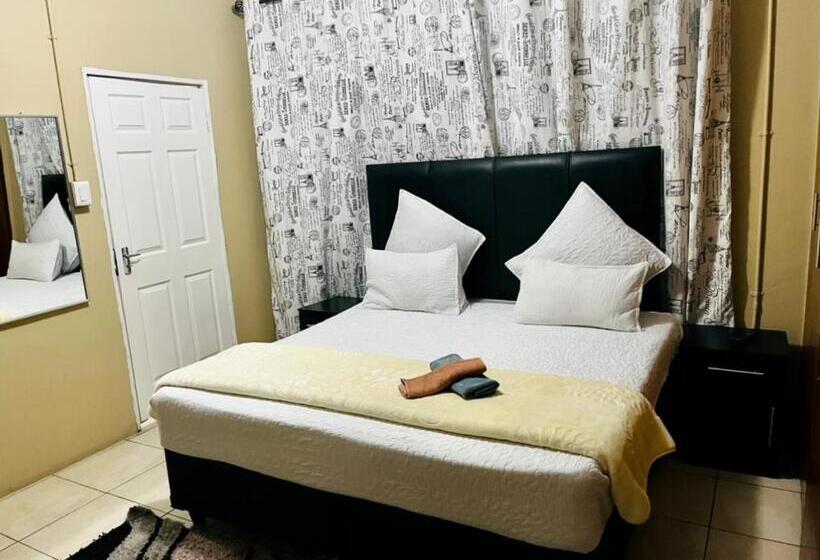 Номер Стандарт, Executive Guesthouse