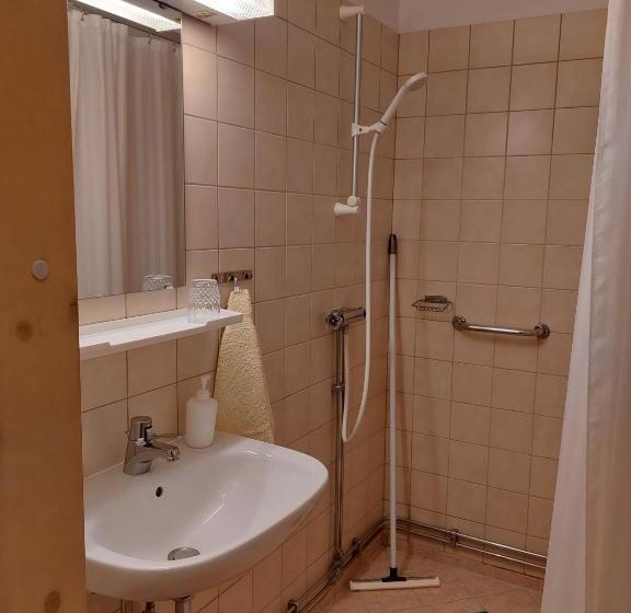 Номер Стандарт, Birgittagården   Gästhem   Birgittasystrarna