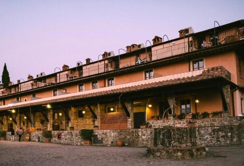 Апартаменты 2 Спальни, Farmhouse With Swimming Pool Surrounded By Greenery In San Donato Fronzano, Apartments With Air Cond