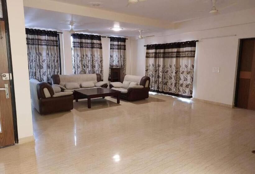 Номер Стандарт, Nice Stay & Care