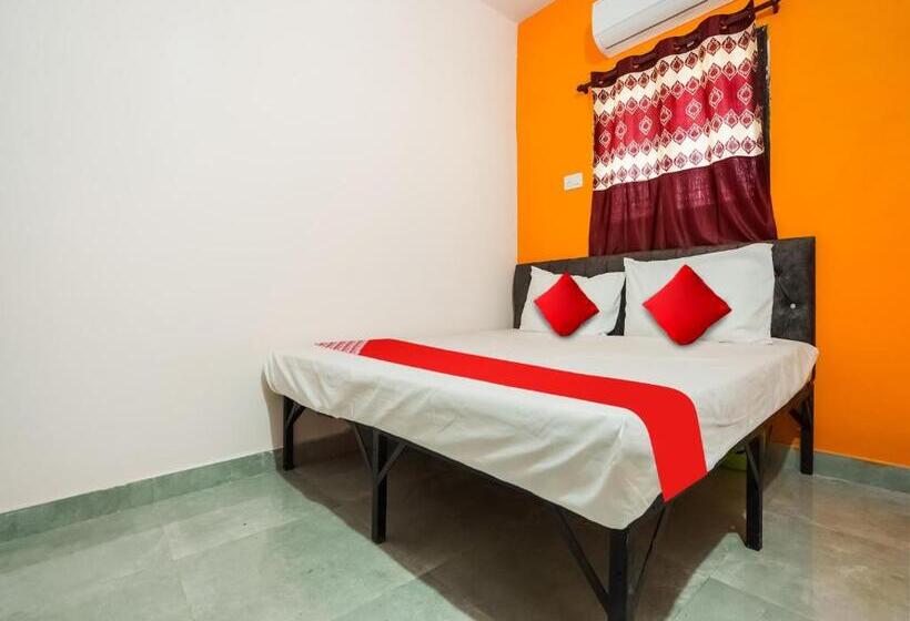 三人经典房间, Oyo Anand Lodging & Restaurant
