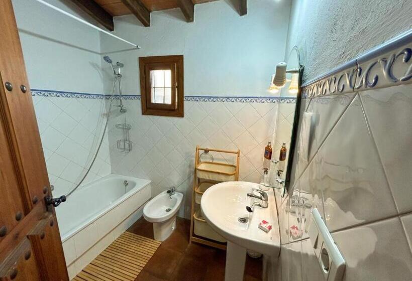 バス共有のスタンダードルーム, Casa Los Olivos