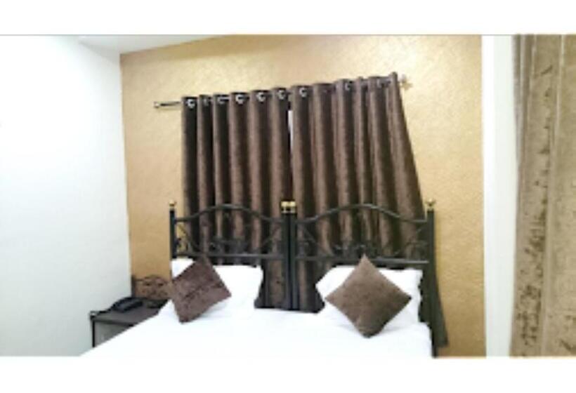 Номер Deluxe, Preetam Aurangabad