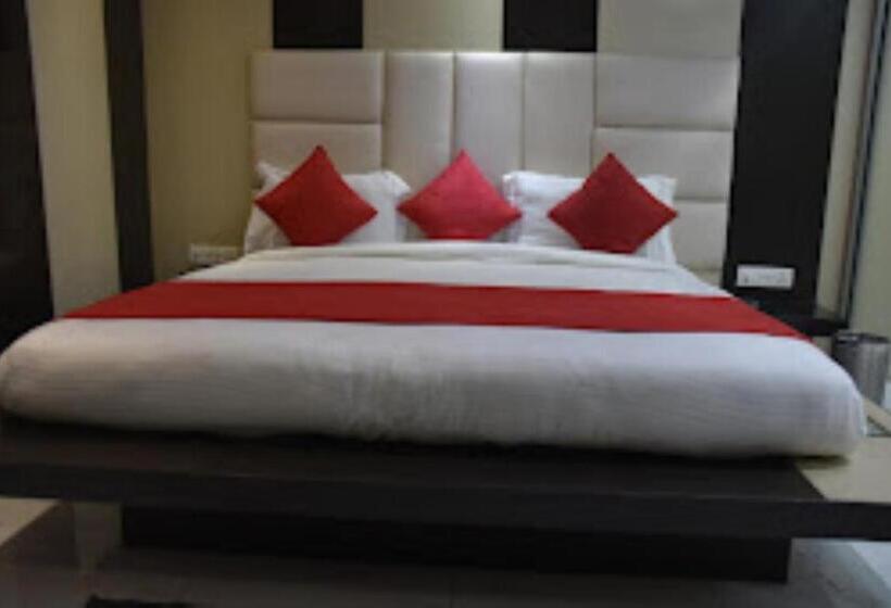 Люкс, Saraswati Inn,aurangabad
