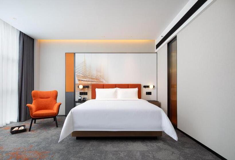 비즈니스룸, Hampton By Hilton Guangzhou Xintang