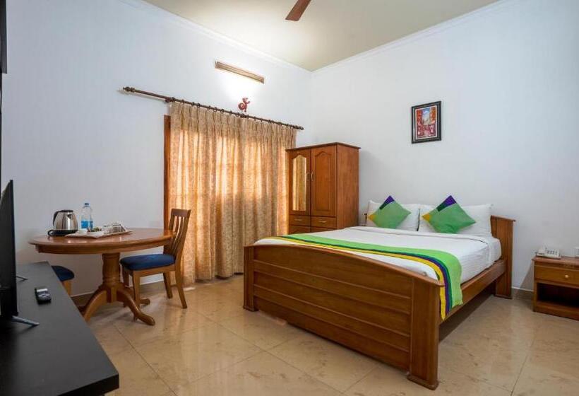 Номер Deluxe, Itsy Hotels Classiyo Munnar Crown Resorts With Balcony