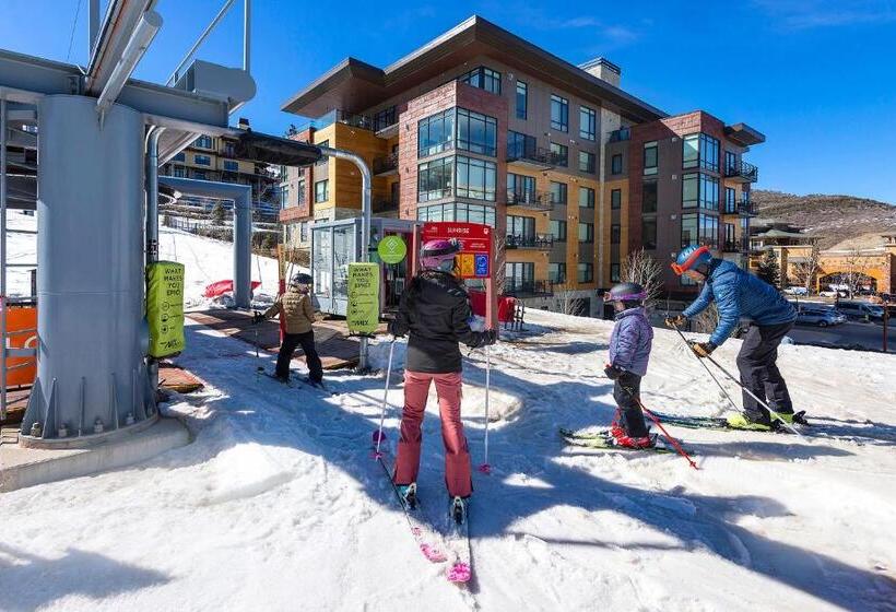 Апартаменты Deluxe 1 Спальня, Lift By All Seasons Resort Lodging