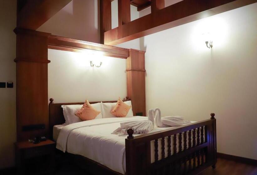 اتاق استاندارد, Surya Heritage Hotel Kerala