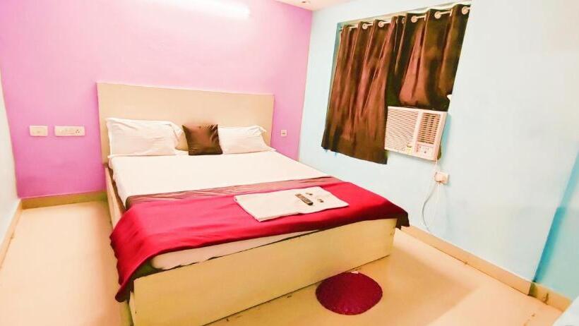 Номер Deluxe Кровать Кинг, Chandra Bindu Near Sea Beach