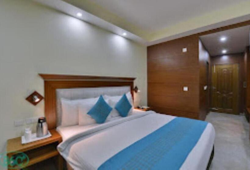 デラックスルーム, The Rock Castle Shimla