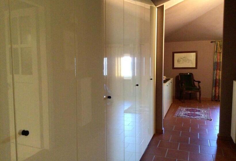 Номер Superior Кровать Кинг, Villa Moglietta Host In Langhe