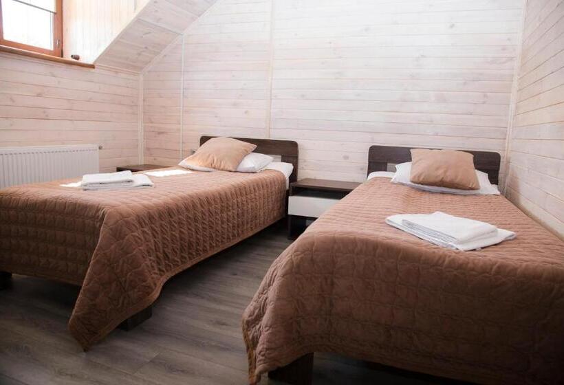 Economy Kamer, готель бережани