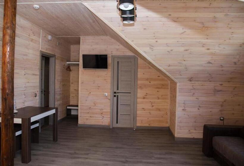 Deluxe Kamer, готель бережани