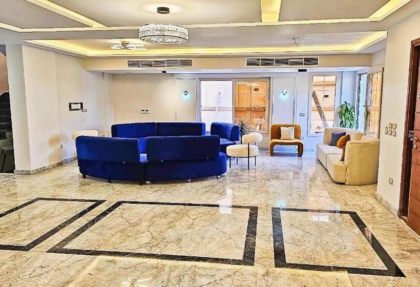 استودیوی استاندارد, Imperial Suite