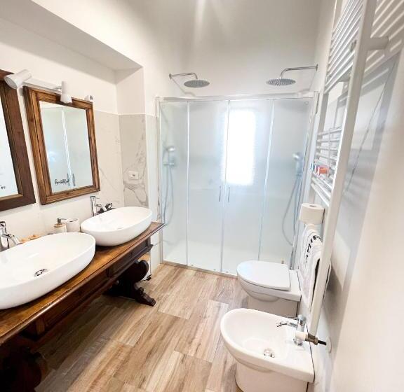 اتاق استاندارد سه نفره, Ciao Bella Roma Airport Guesthouse