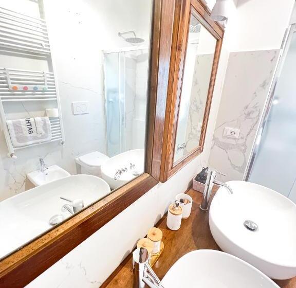 اتاق استاندارد سه نفره, Ciao Bella Roma Airport Guesthouse