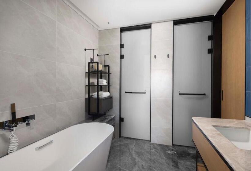 اتاق لوکس با چشم‌انداز, Sheraton Pujiang