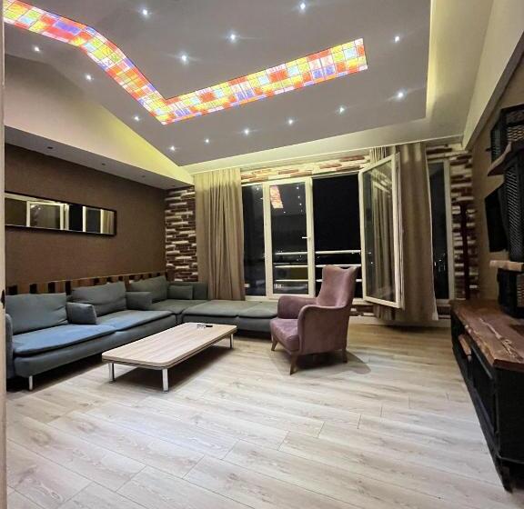 Люкс, The Sisli Luxury Corner Suit