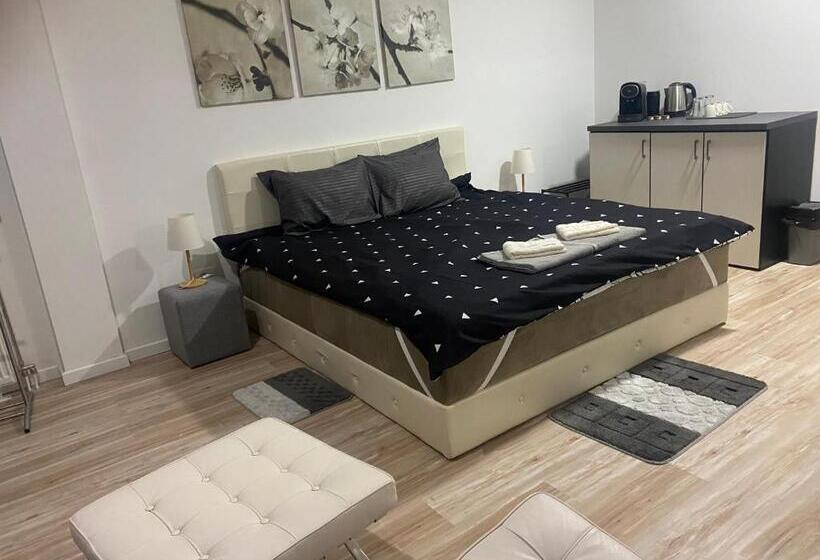 سوییت اجرایی, Fenix Apartmani