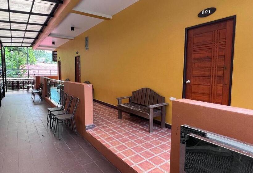 Номер Стандарт, Happy Garden Resort Betong