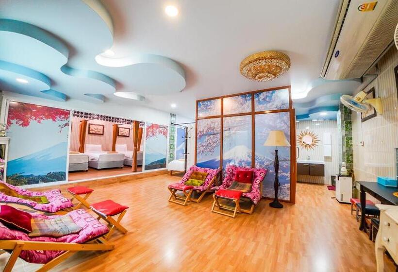 غرفة عائلية حمام مشترك, Happy Garden Resort Betong