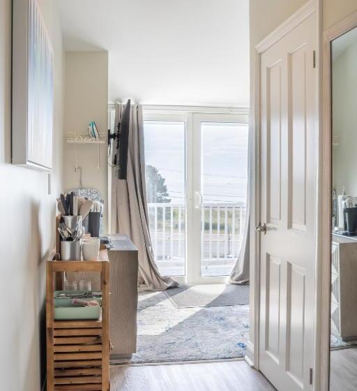 Студия Стандарт Вид на Море, 935 Ocean, A Beachside Inn