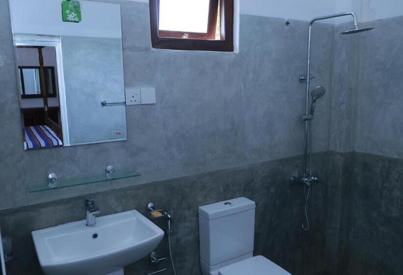 Номер Стандарт, Mom & Dad Villa