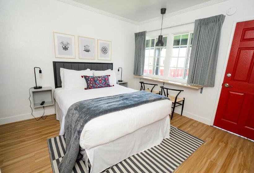 Номер Стандарт, Viking Inn