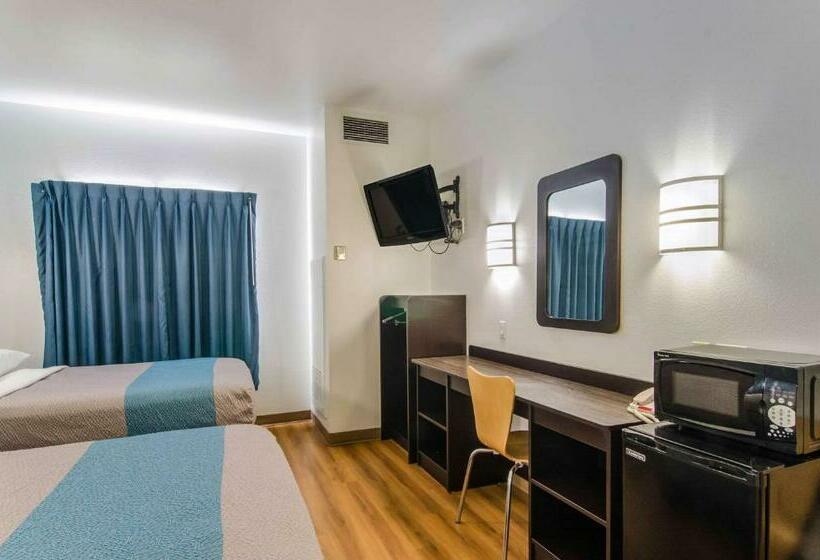 4인용 스탠다드 룸, Motel 6 wheatland, Wy
