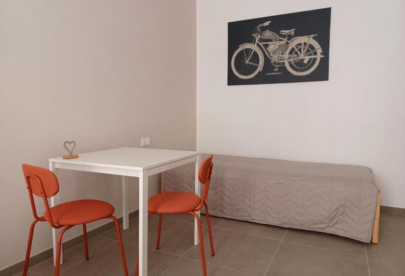 Семейный Номер, Il Libraio Guest House