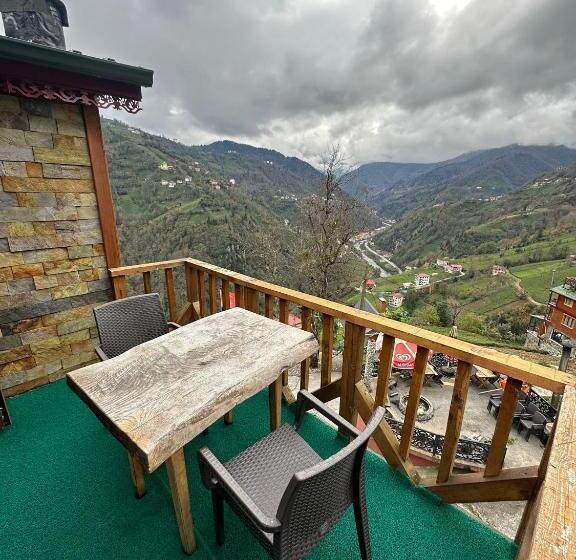 标准间带阳台, Peruma Otel Bungalov