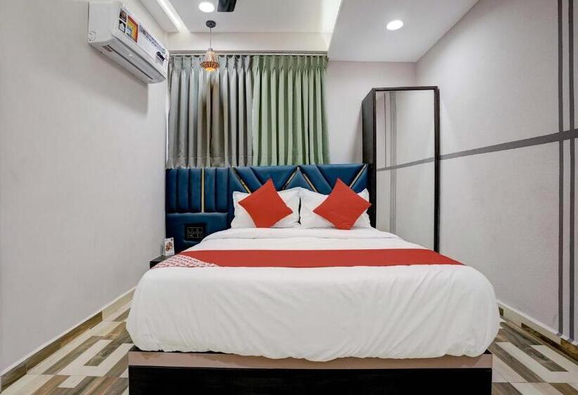 Номер Стандарт, Oyo Flagship Hotel Lavish