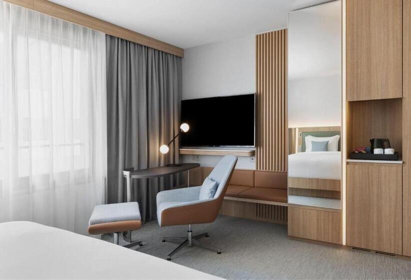 Номер Премиум, Courtyard By Marriott Biel Bienne