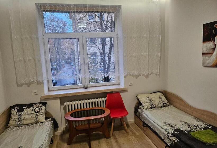 اتاق سوپریور, Kauno Apartamentai King Size Bed