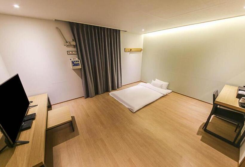 스탠다드 룸, 어라연 관광호텔 영월