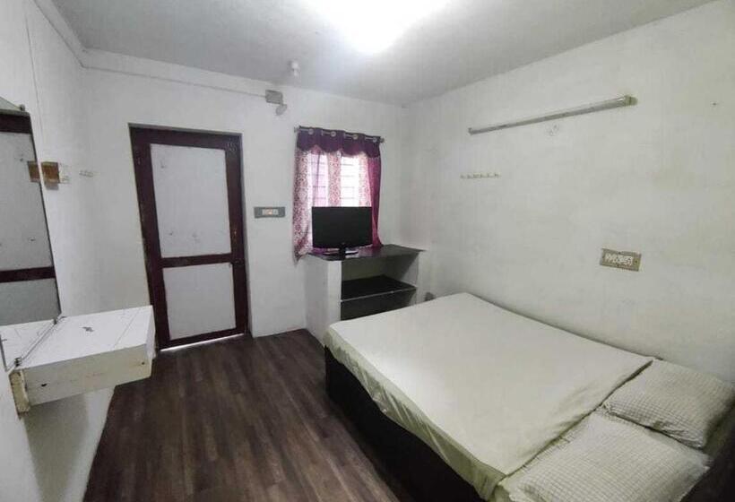 Трехместный Номер Классика, Oyo Flagship Parambikumlam Resorts And Farmstay