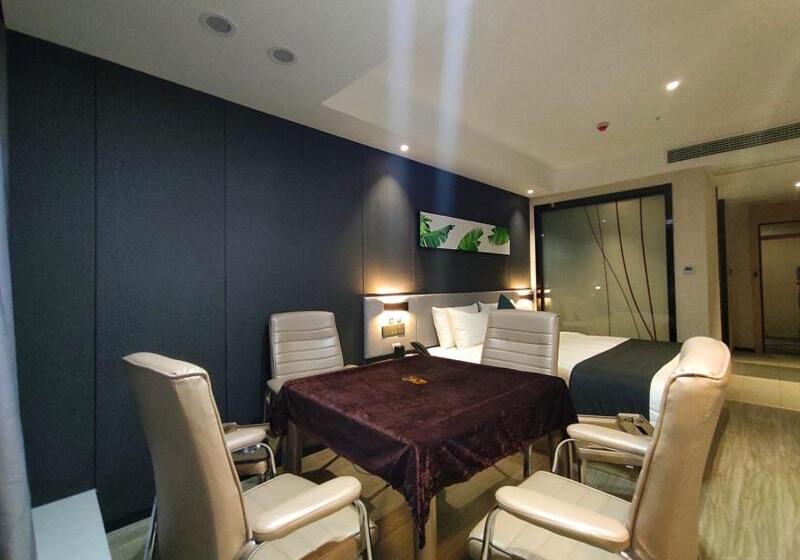 Номер Deluxe, Thank Inn Plus Chongqing Pengshui Yujing Jiangshan