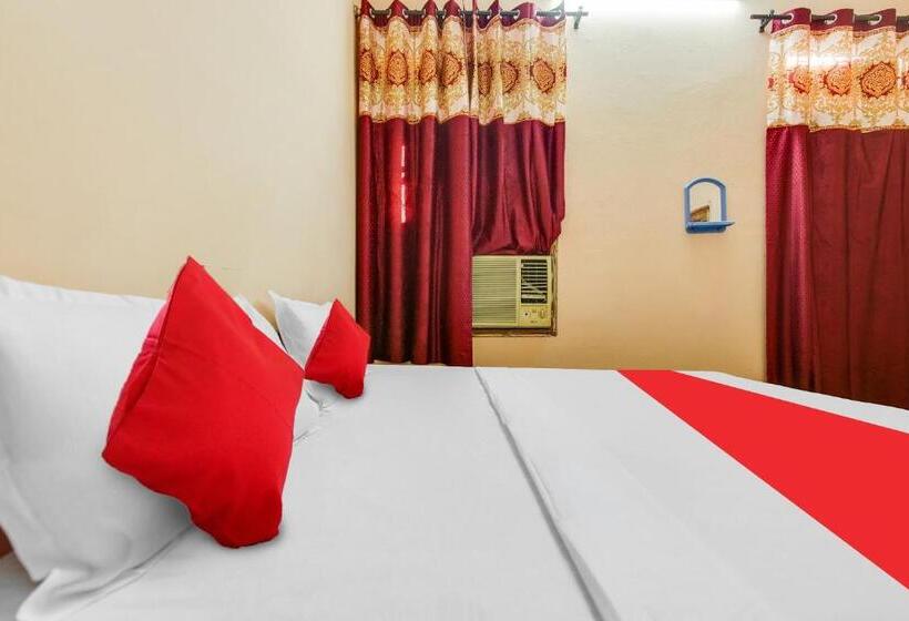 Трехместный Номер Классика, Oyo Flagship 81203 Hotel Moonlight
