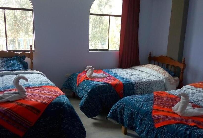 חדר סטנדרט לשלושה, Humberto Guest House
