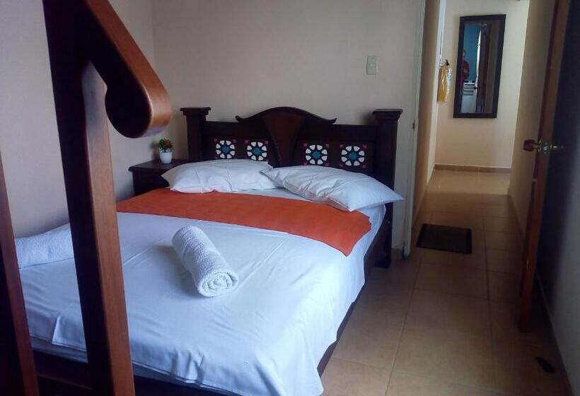 家庭房间共用浴室, Casa Alar Del Conde