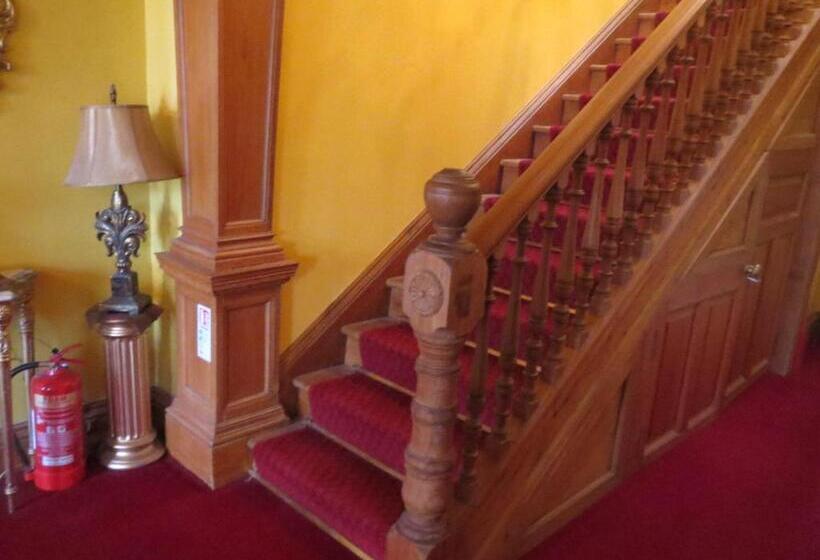 Номер Стандарт, Bank Guest House