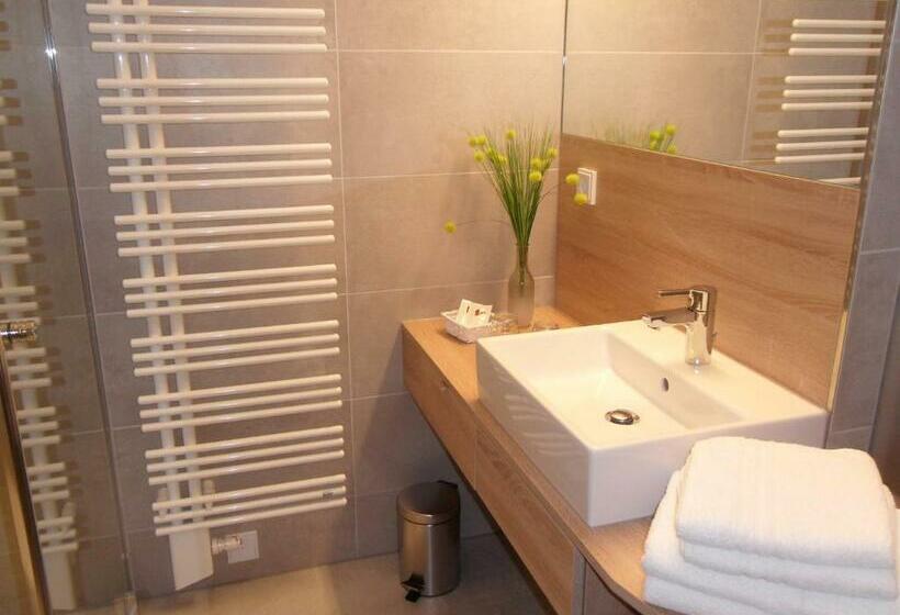 Номер Premium с Балконом, Gasthof Pension Schütz