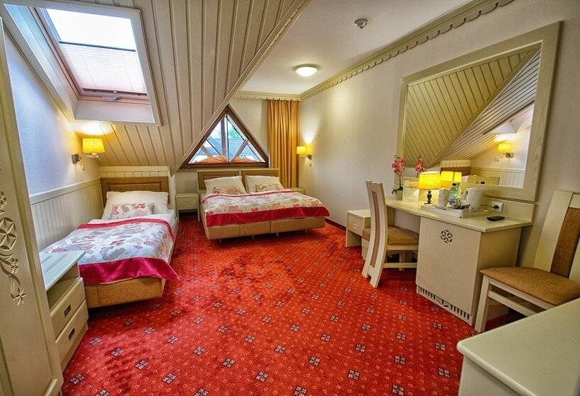 Номер Стандарт Трехместный, Toporów