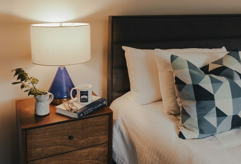 マウンテンビューデラックスルーム, Rest   A Modern Motel